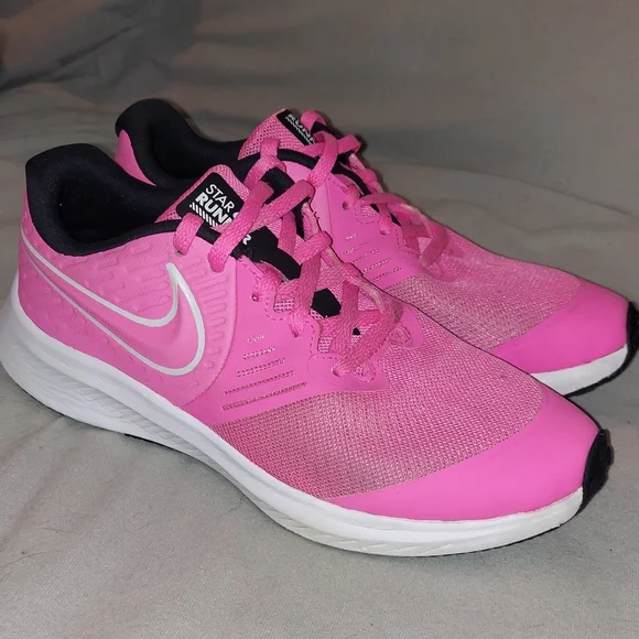 Nike Shoes Nike Star Runner Poshmark
